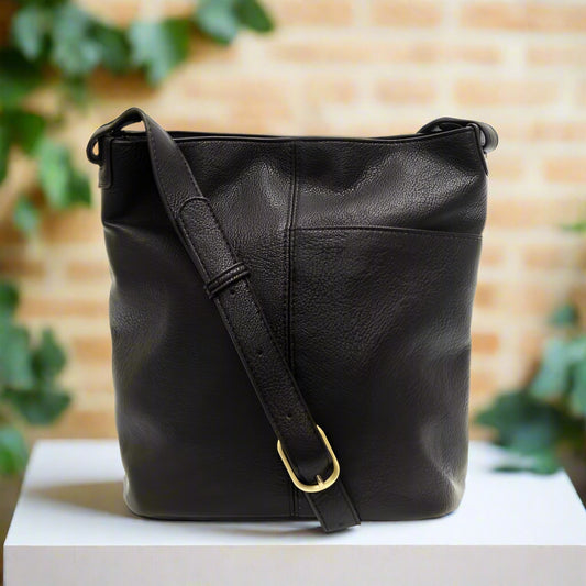 Bindi Bucket Bag in Black