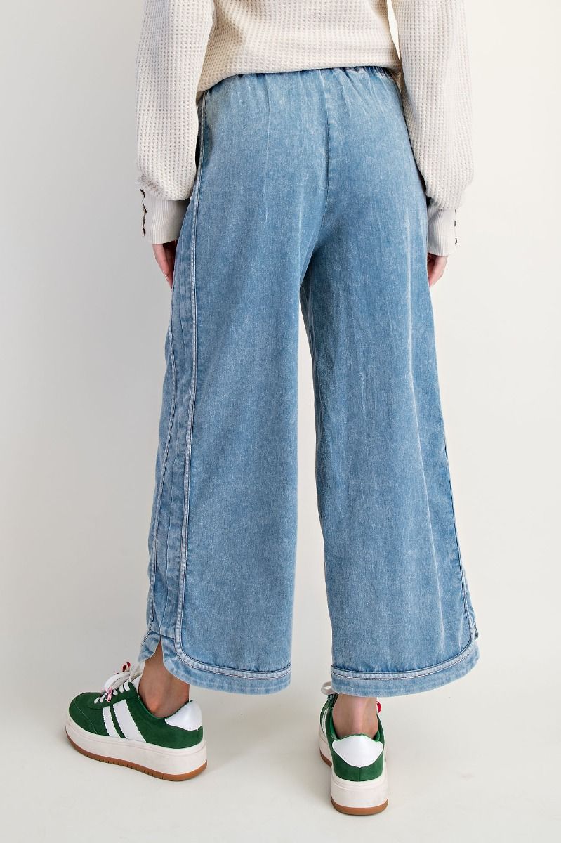 Mineral Wash Jeans