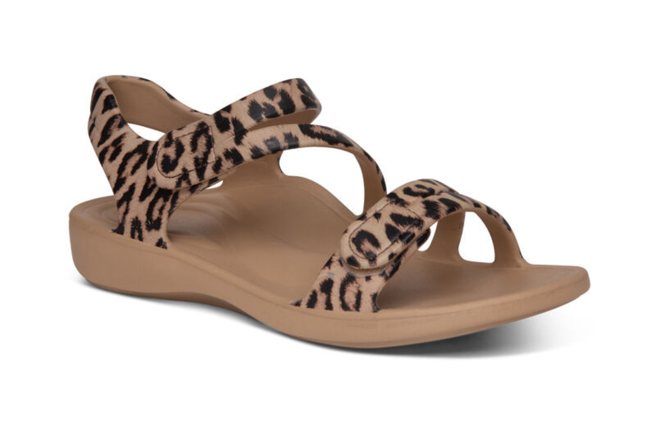 Aetrex Jillian Sport Leopard