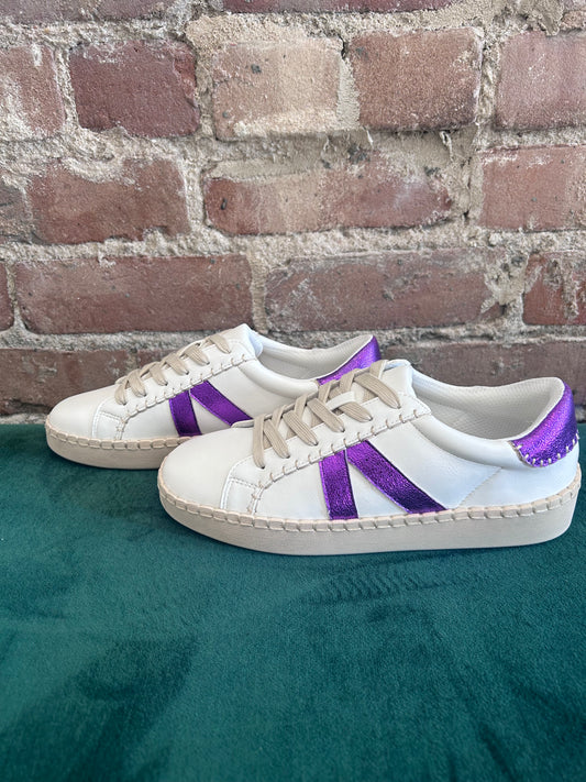 Friend Zone Sneaker in Purple/White