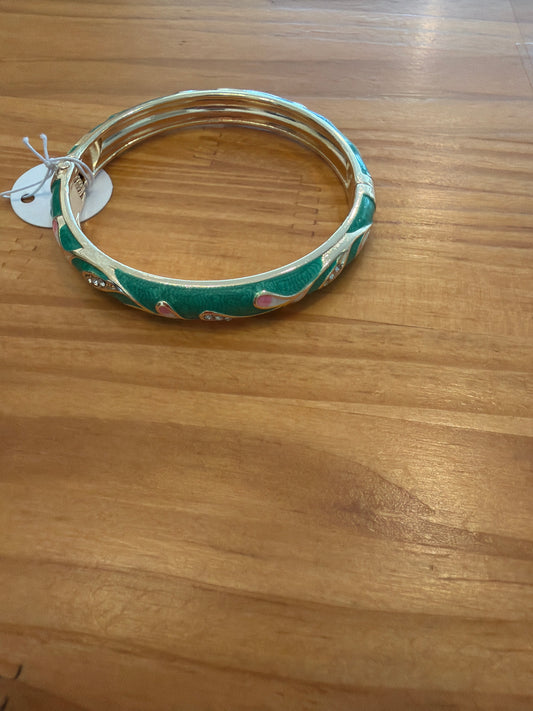 Green bracelet