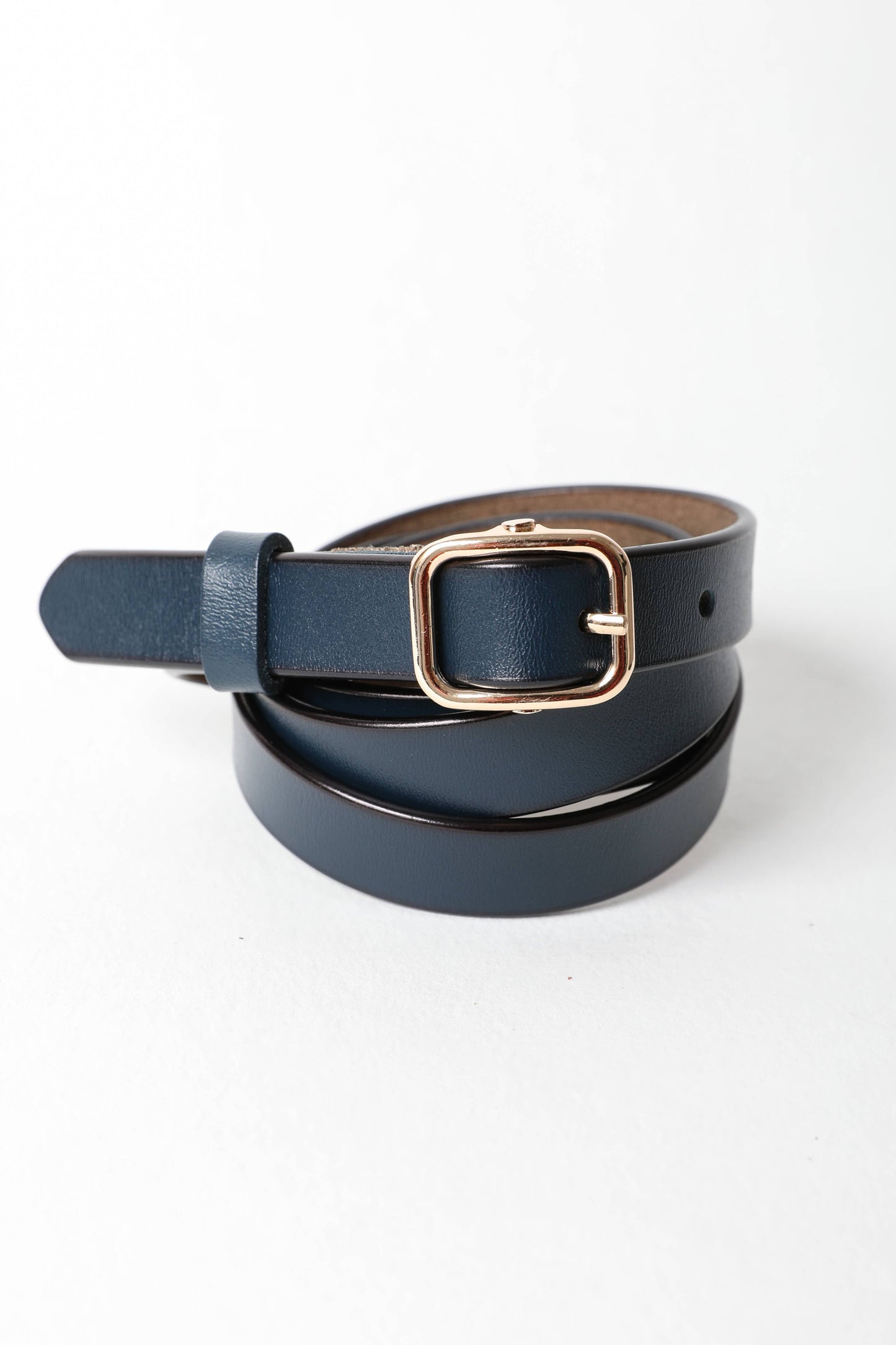 Ceinture fine classique en cuir