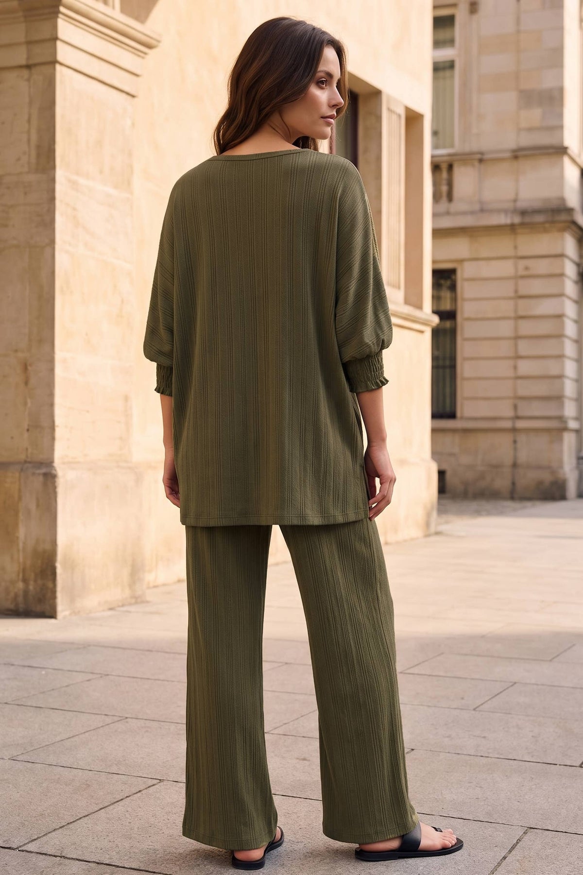 Linnie Two Piece Piece Set