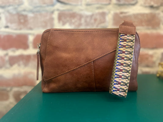 Gigi Crossbody in Saddle Brown