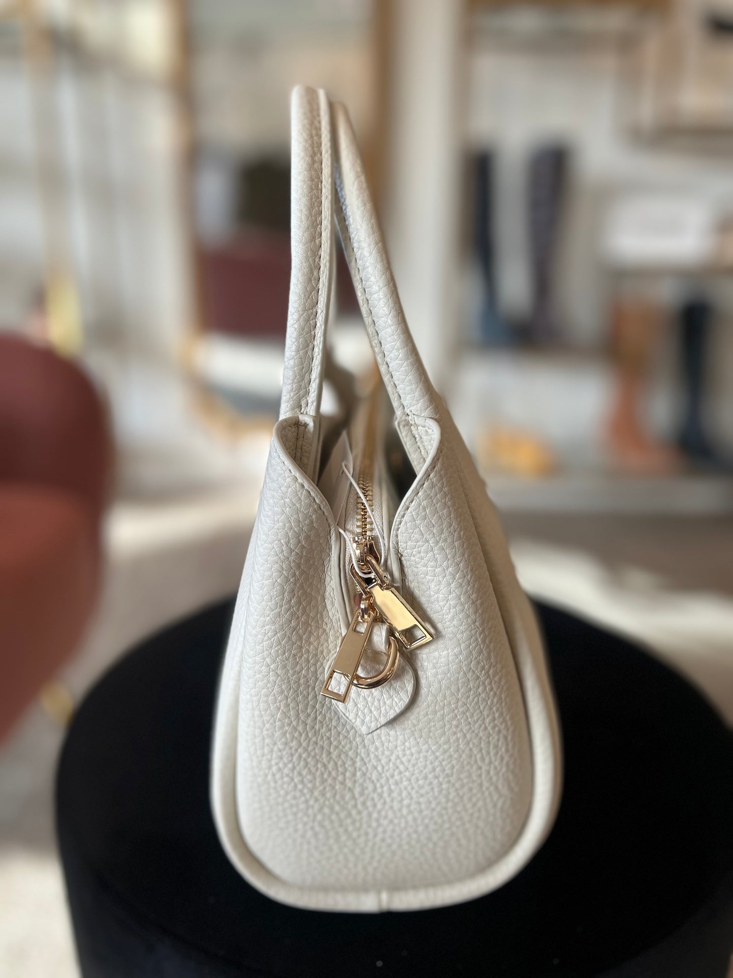 Kay Handbag in Ivory