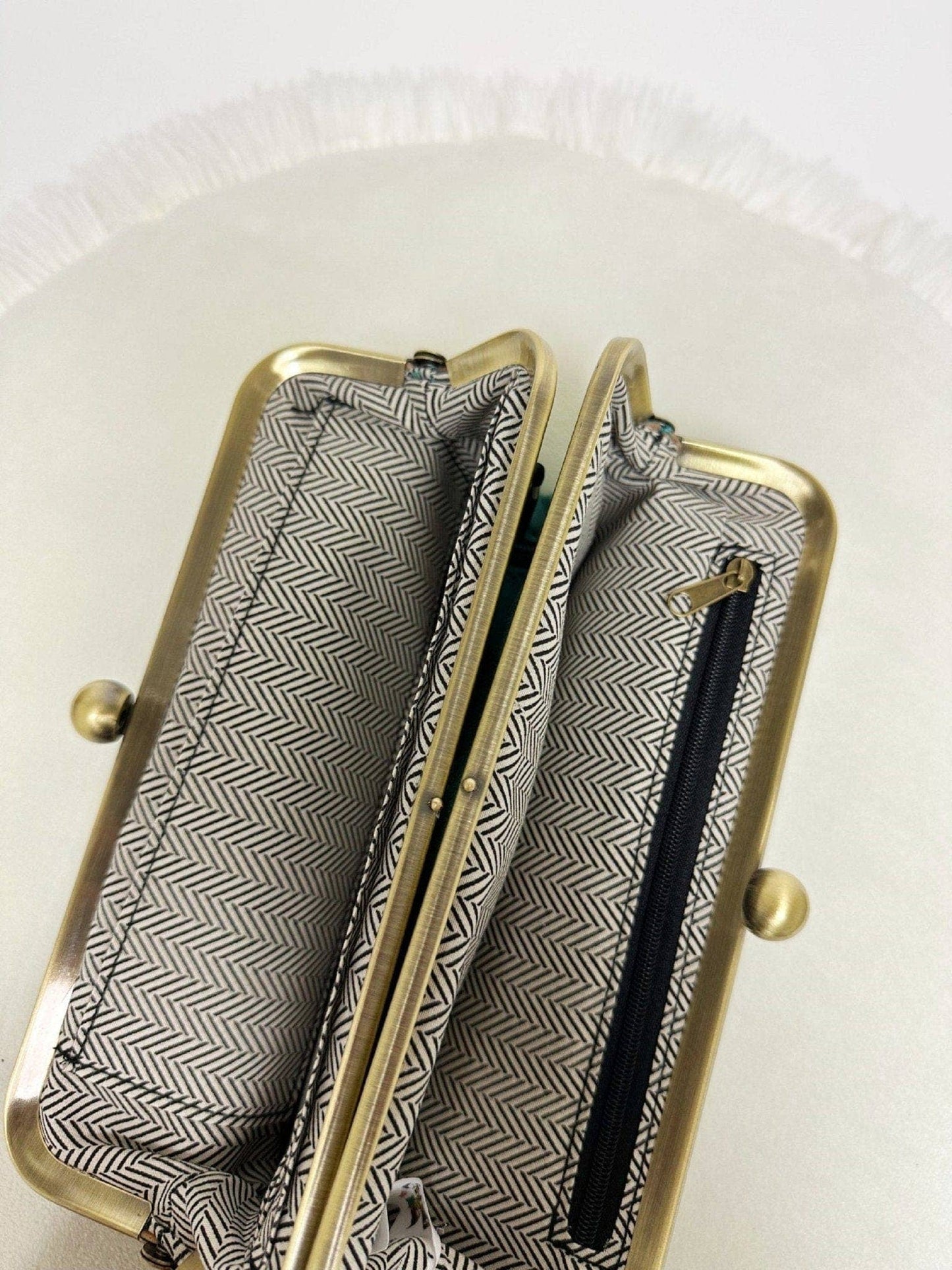 Lois Kiss Lock Clutch